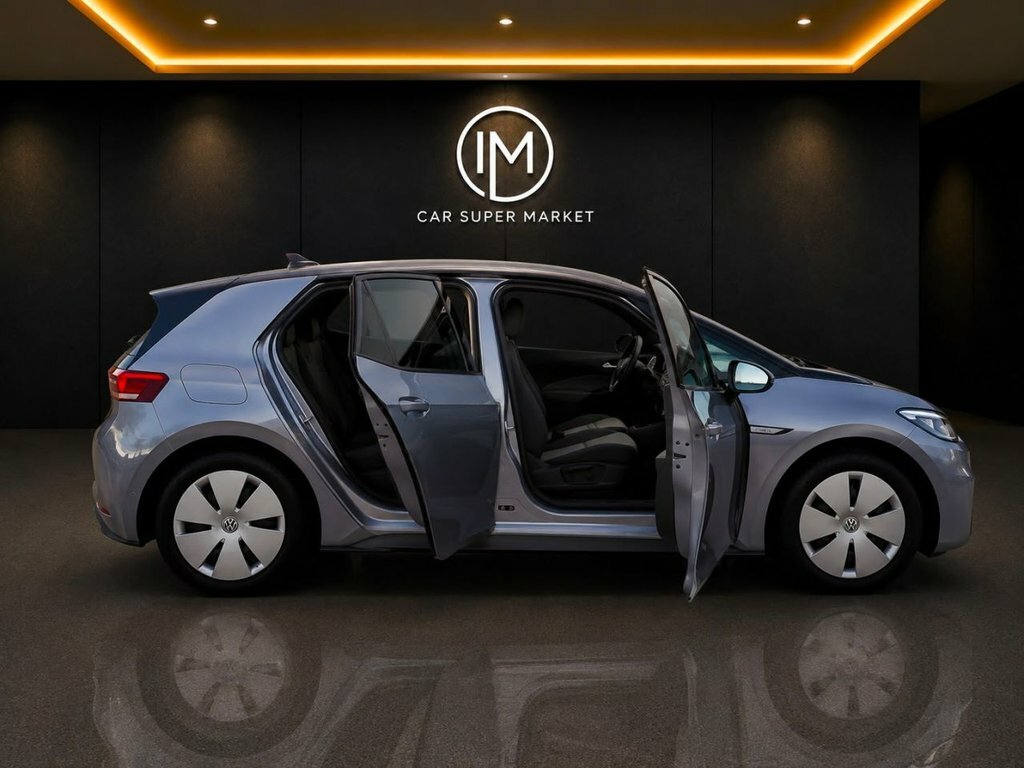 Volkswagen ID.3 Hatchback Blue #4