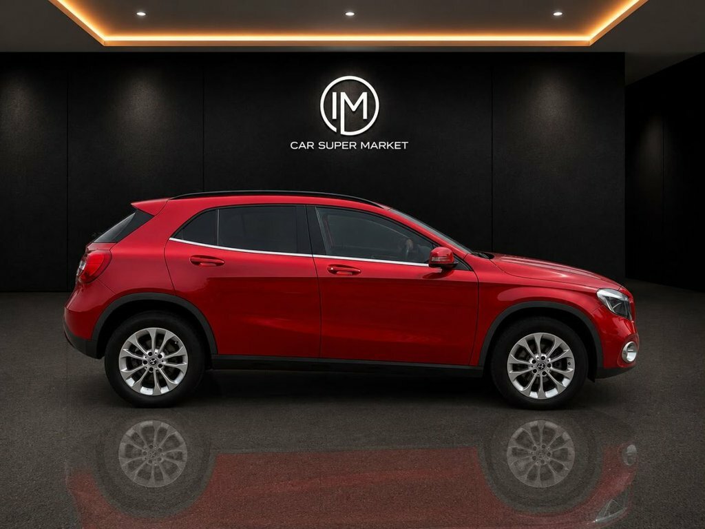 Mercedes-Benz GLA Class 1.6L Se Red #6