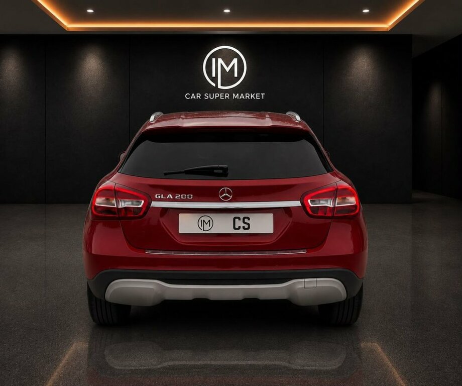 Mercedes-Benz GLA Class 1.6L Se Red #5