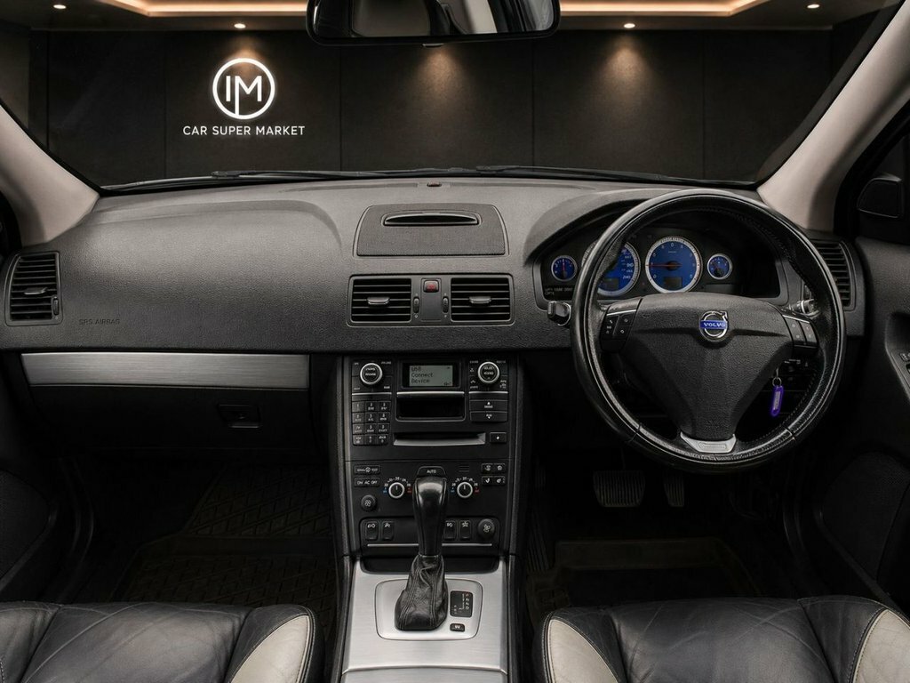 Volvo XC90 2.4 D5 Es Awd 200 Bhp Blue #21