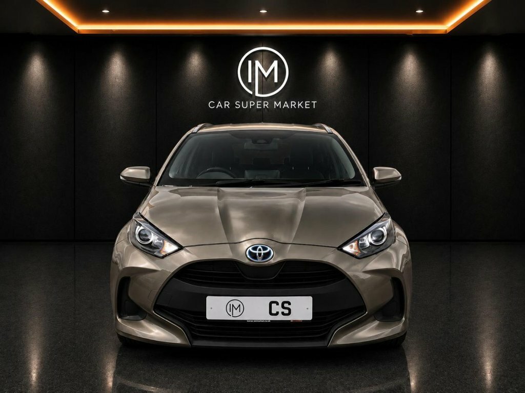 Toyota Yaris 1.5L Icon Brown
