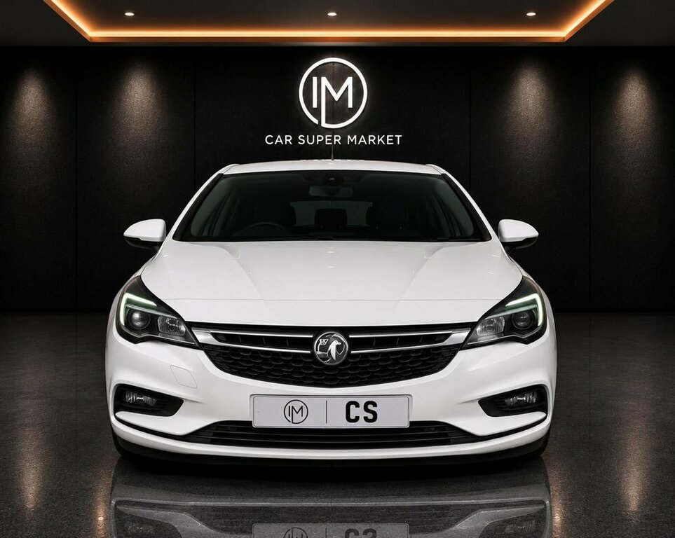 Vauxhall Astra 1.6L Tech Line Nav White