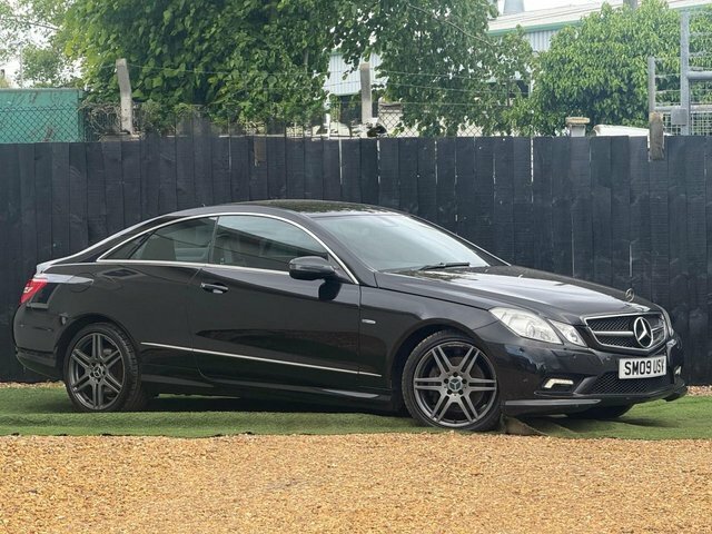Mercedes-Benz E Class 3.0 E350 Cdi V6 Blueefficiency Sport Coupe Die SM09USV Black #2