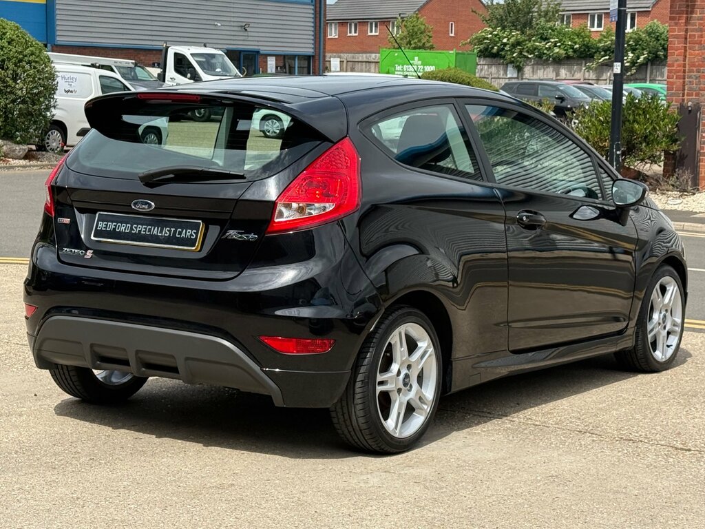 Ford Fiesta 1.6 Td Zetec S Hatchback 107 G Black #4