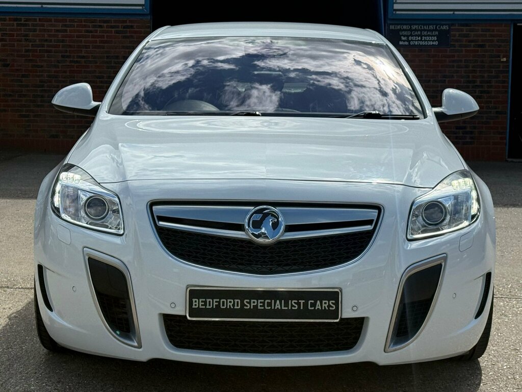 Vauxhall Insignia 2.8I Turbo V6 Vxr Supersport Nav Saloon White #2
