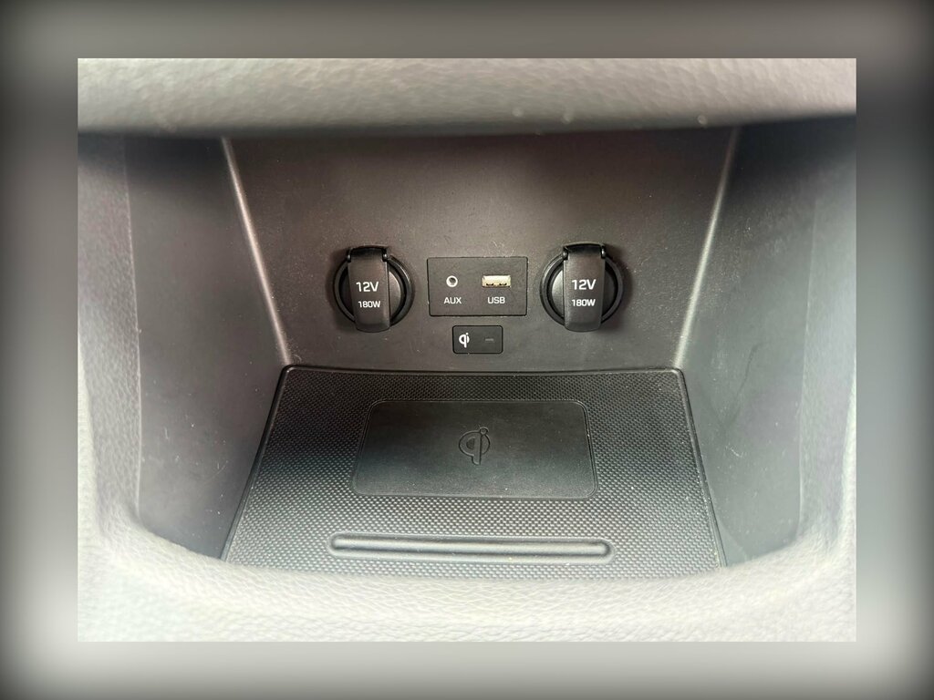 Hyundai I30 Hatchback Black #17