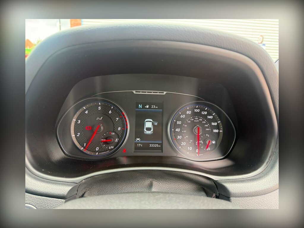 Hyundai I30 Hatchback Black #31