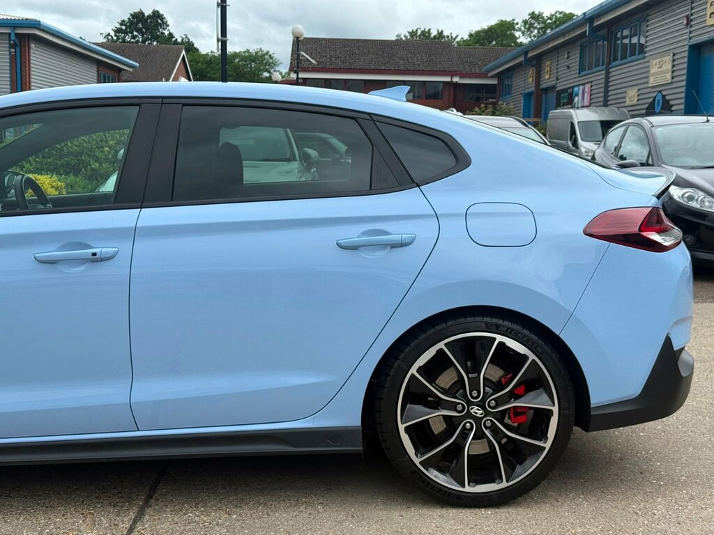 Hyundai I30 Hatchback Black #40