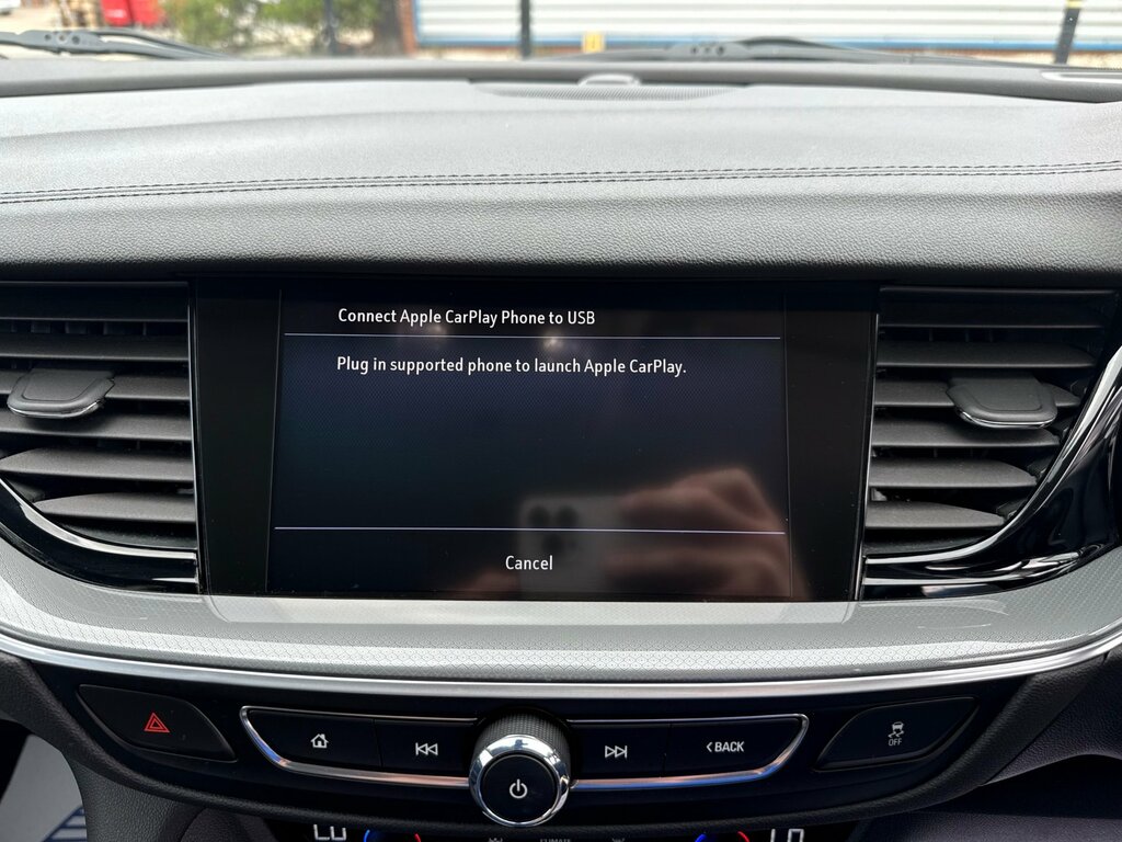 Vauxhall Insignia Sri Vx-line White #44