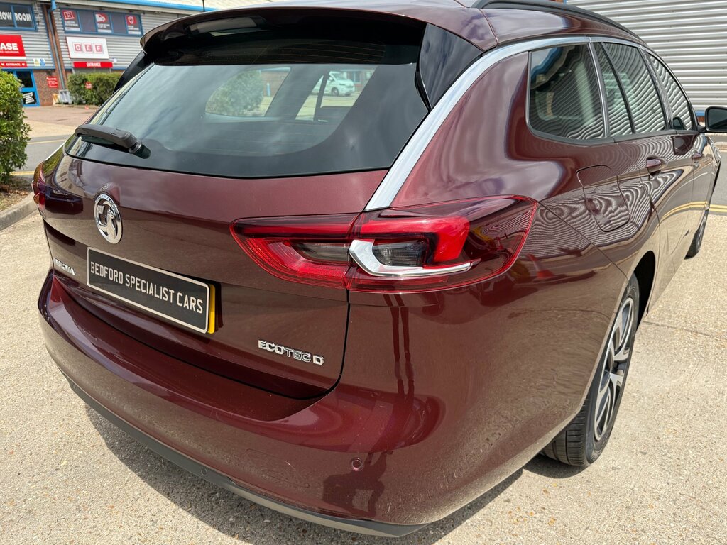 Vauxhall Insignia Sri Vx-line White #17