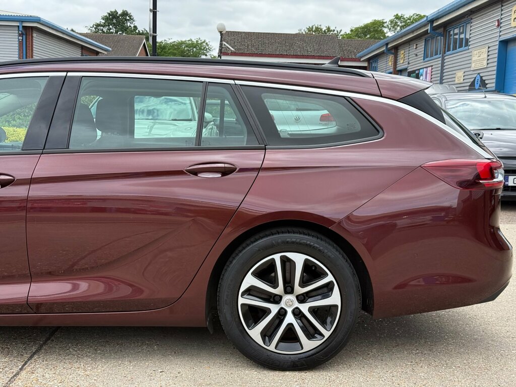 Vauxhall Insignia Sri Vx-line White #30