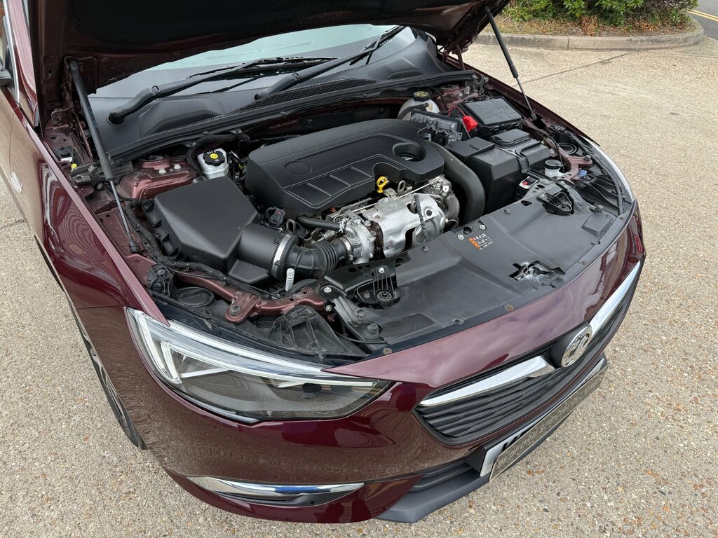 Vauxhall Insignia Sri Vx-line White #31