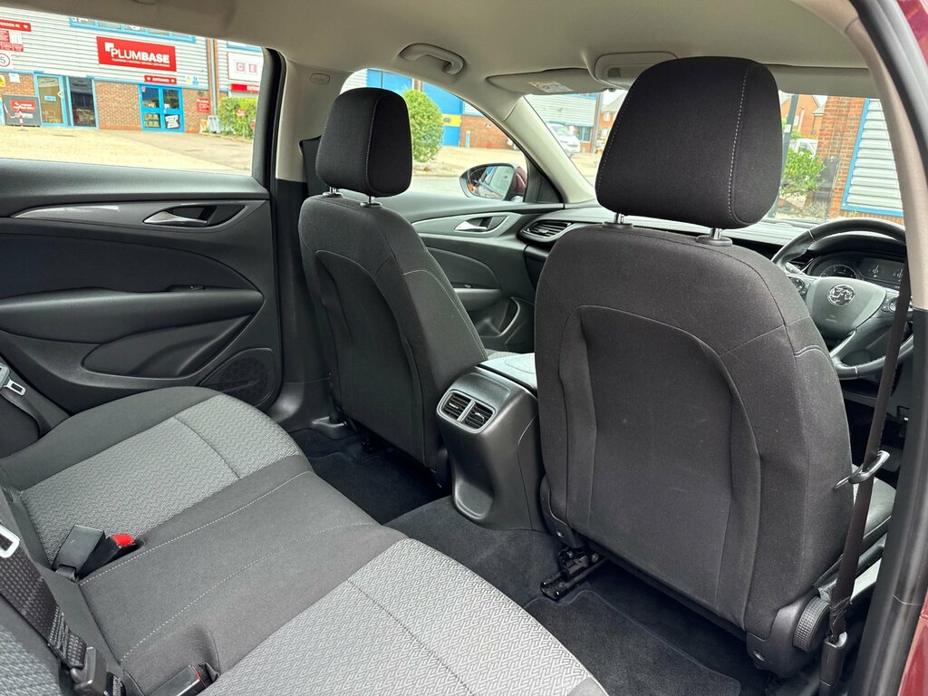 Vauxhall Insignia Sri Vx-line White #55