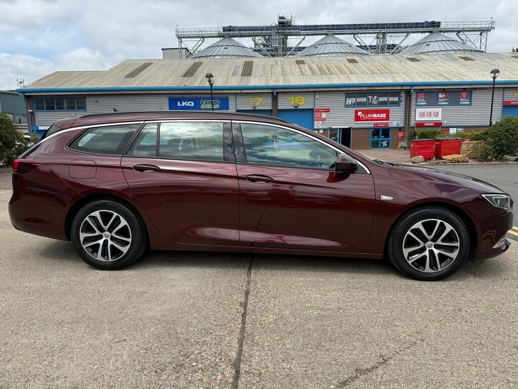 Vauxhall Insignia 1.6 Turbo D Ecotec Blueinjection Design Nav Sports Red #3