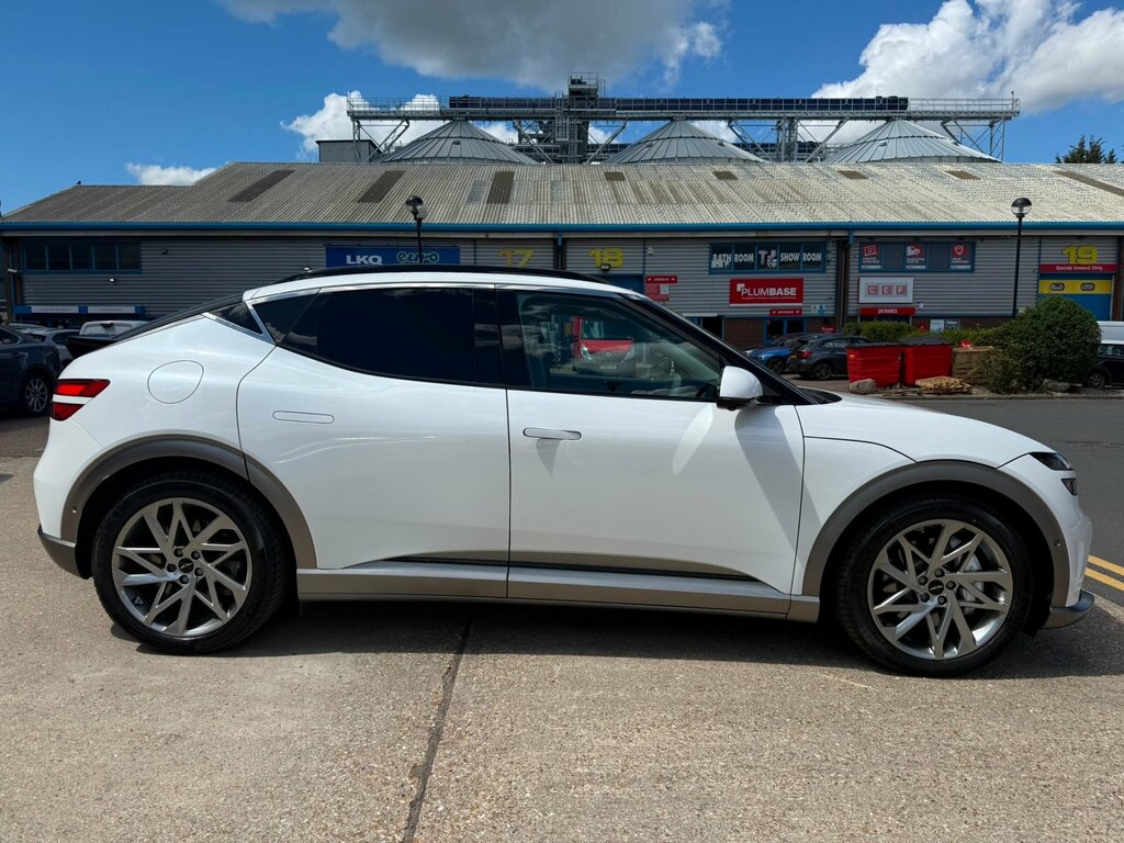 Genesis GV60 77.4Kwh Sport Suv 4Wd Dual Moto White #3