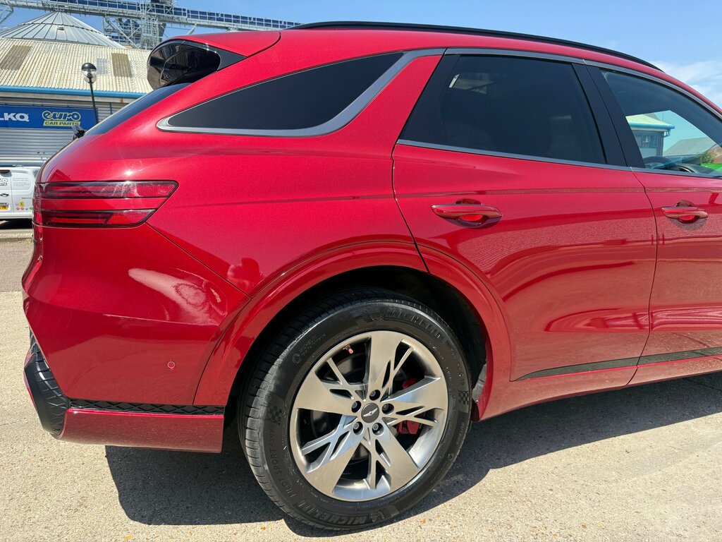 Genesis GV70 360Kw Sport 77Kwh Awd Silver #17