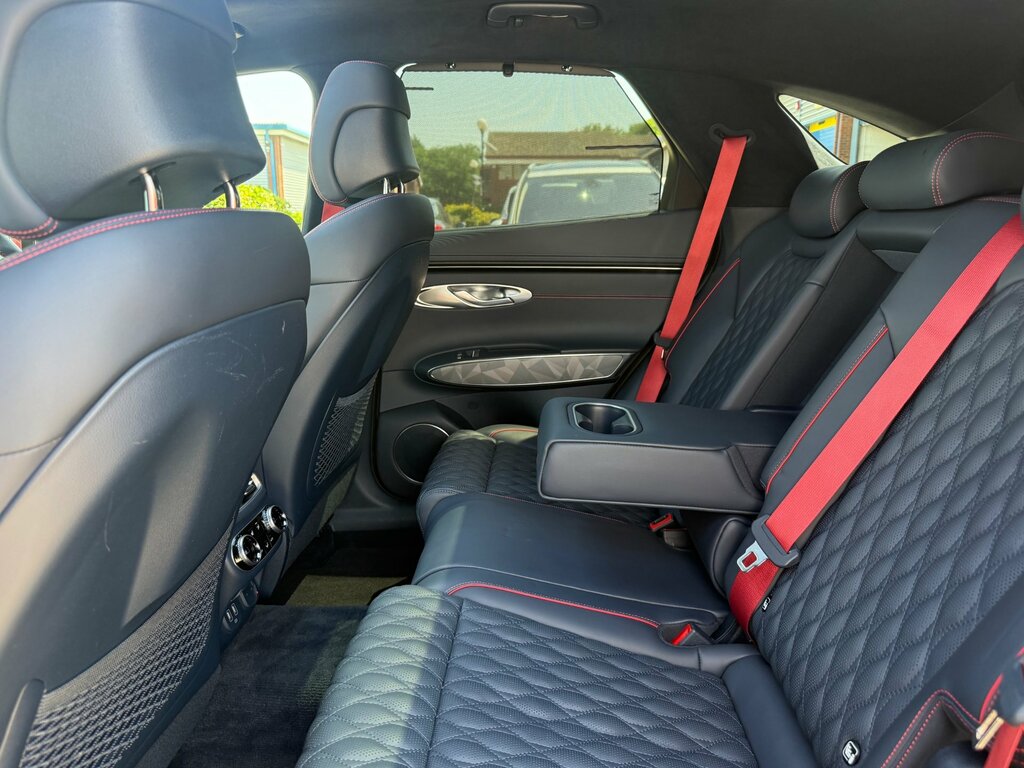 Genesis GV70 360Kw Sport 77Kwh Awd Silver #69