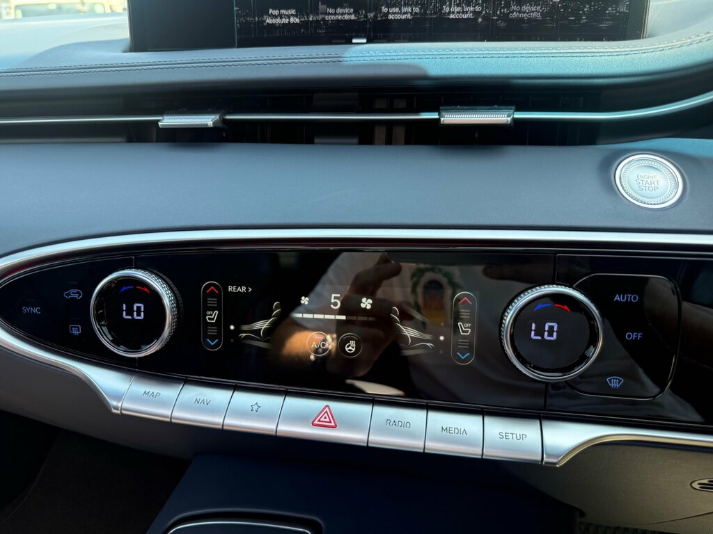 Genesis GV70 360Kw Sport 77Kwh Awd Silver #53