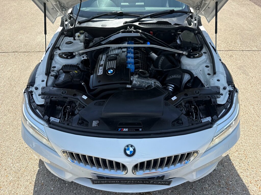 BMW Z4 Convertible White #34