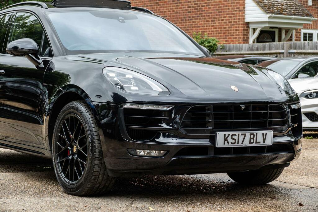 Porsche Macan Gts Black #6