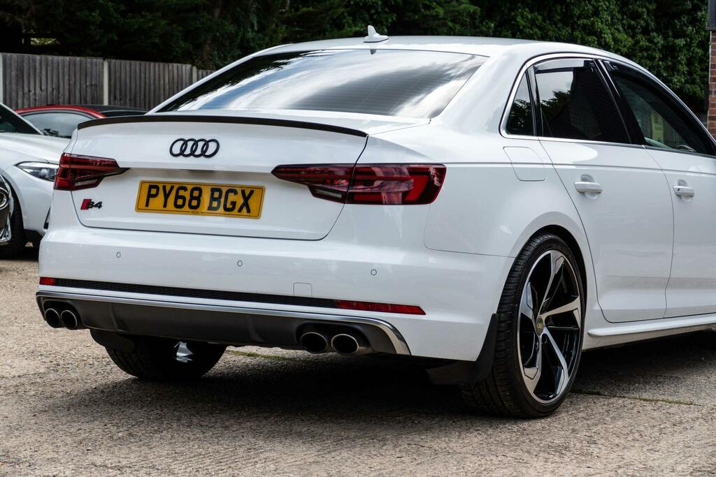 Audi S4 S4 Tfsi Quattro Black #19