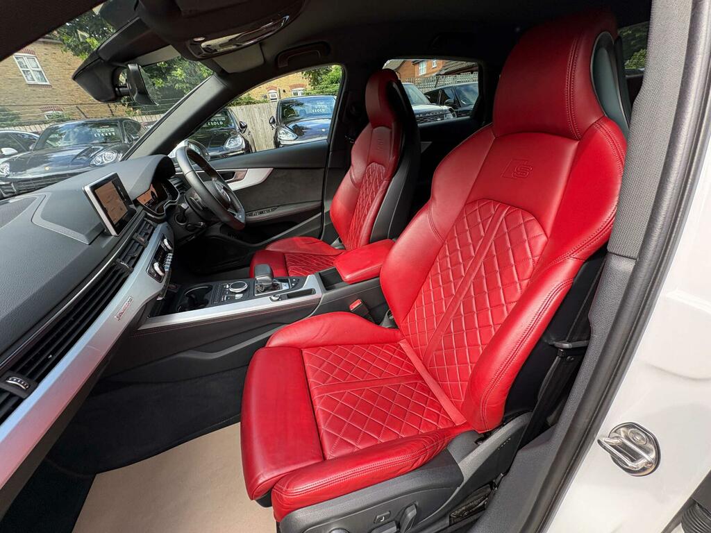Audi S4 S4 Tfsi Quattro Black #34