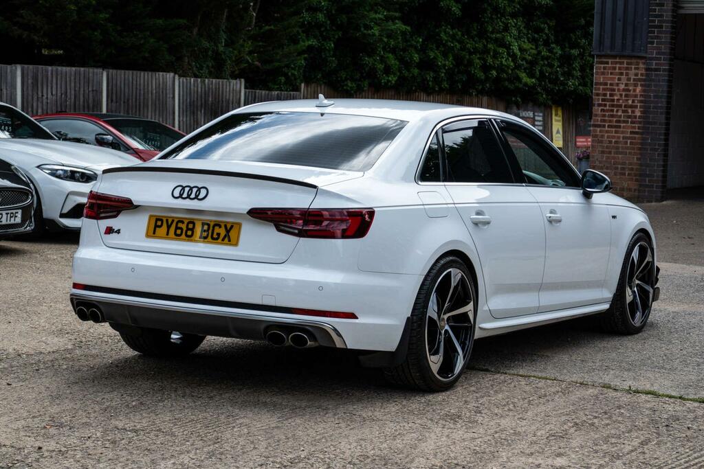 Audi S4 S4 Tfsi Quattro Black #18