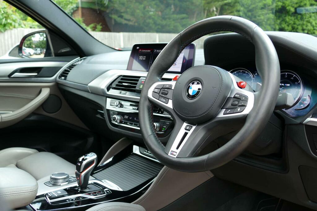 BMW X4 M Competition Red #4