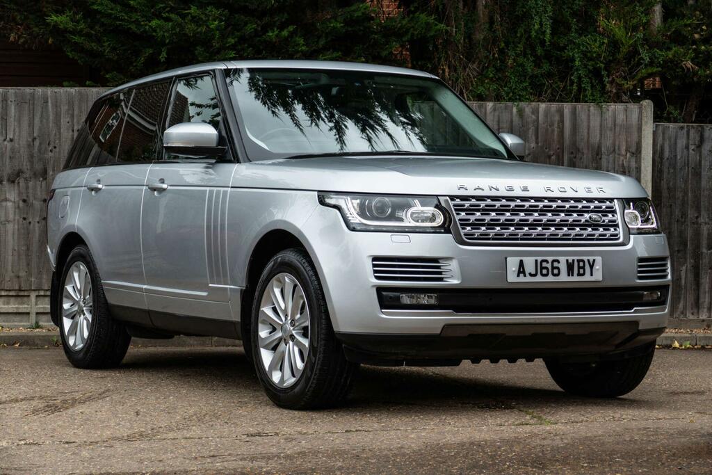 Land Rover Range Rover Vogue Silver