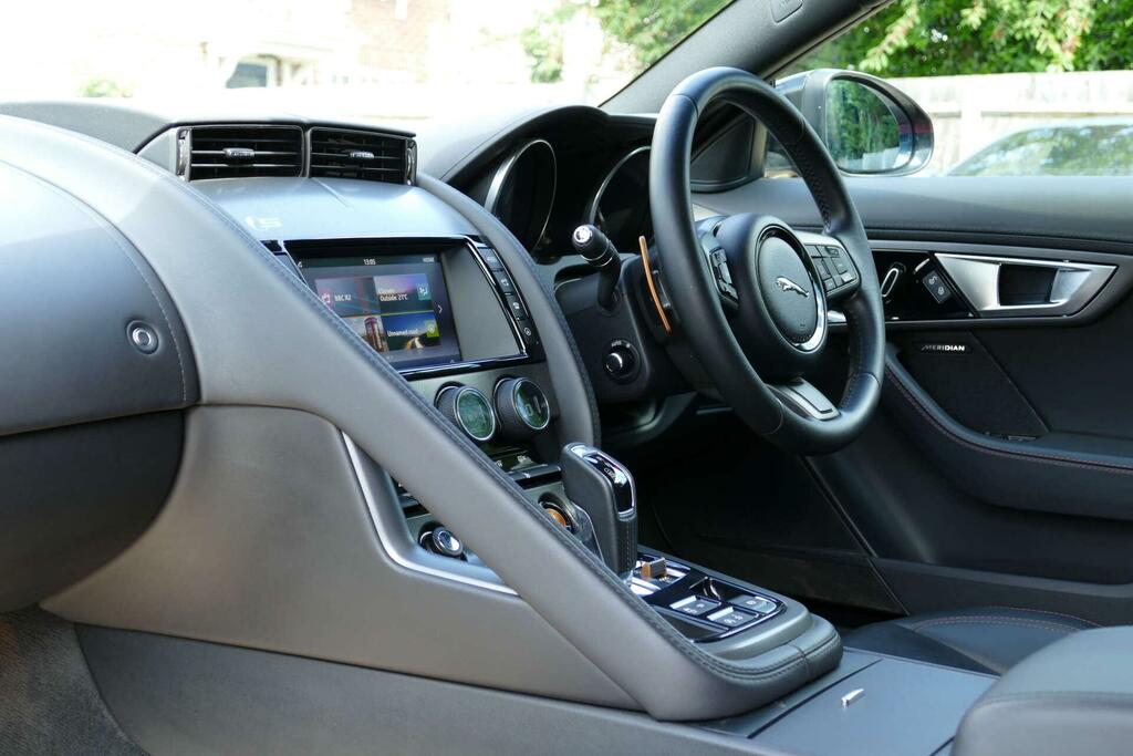 Jaguar F-Type 3.0 Supercharged V6 Carpathian Grey Grey #26