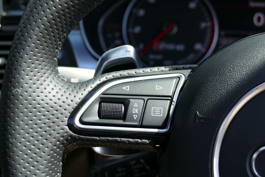 Audi RS6 Avant 4.0T Fsi Quattro Rs 6 Performance Tip Blue #48