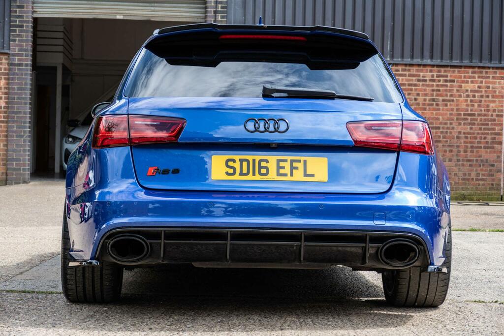 Audi RS6 Avant 4.0T Fsi Quattro Rs 6 Performance Tip Blue #17