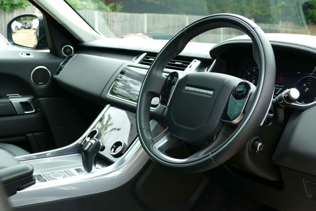 Land Rover Range Rover Sport Hse Dynamic Black #4