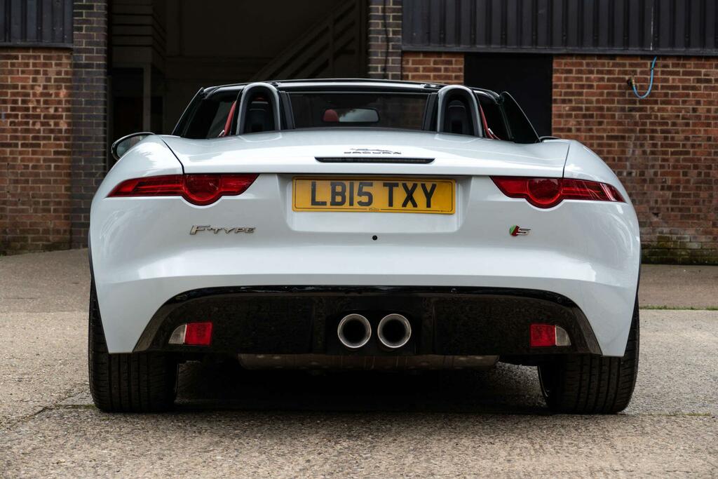 Jaguar F-Type Coupe 3.0 V6 S Euro 6 Ss 201515 Black #16