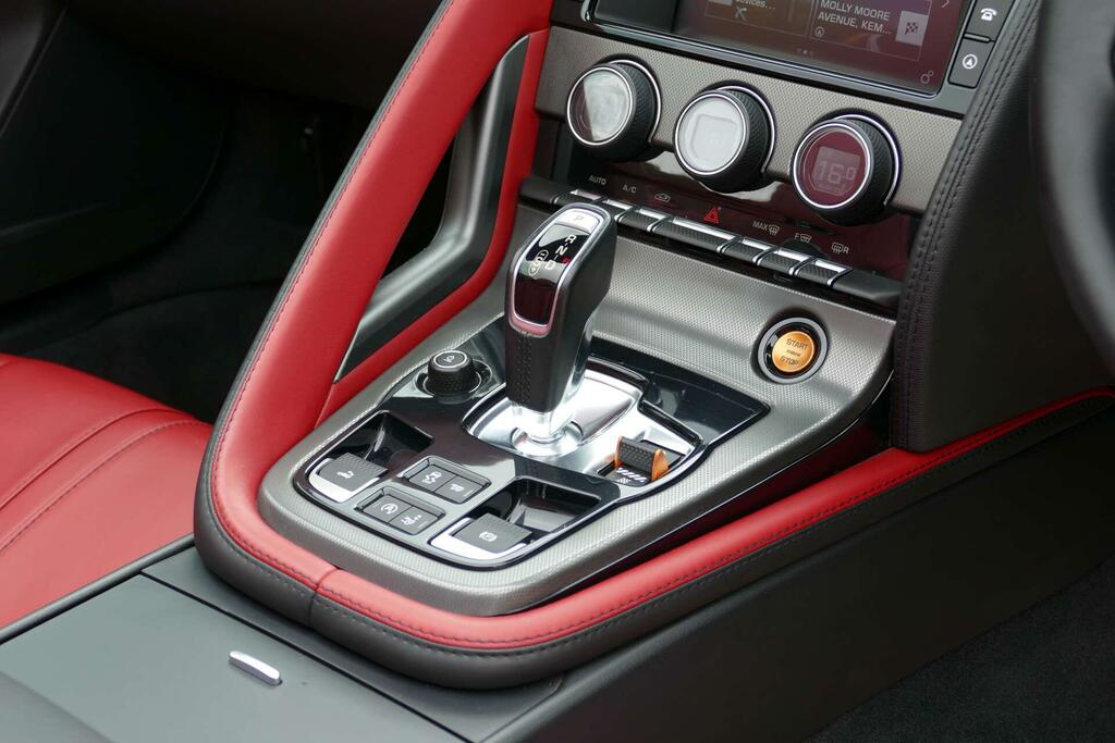 Jaguar F-Type Coupe 3.0 V6 S Euro 6 Ss 201515 Black #23