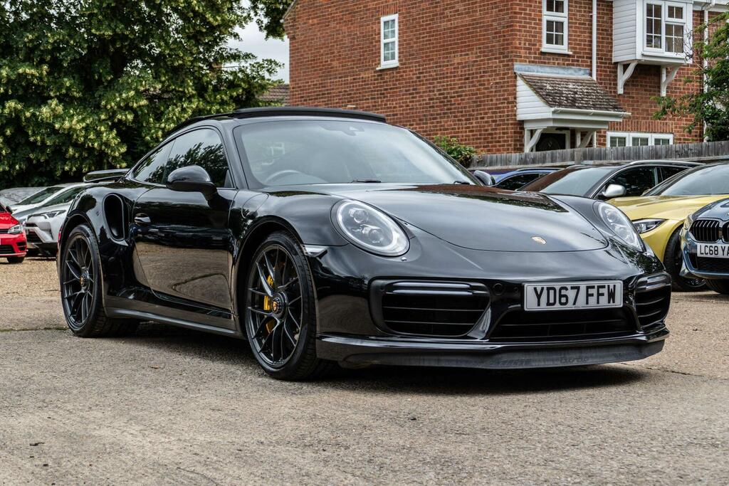 Porsche 911 911 Carrera 4S White #10