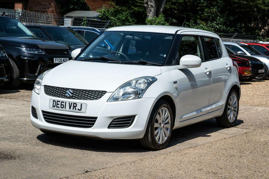 Suzuki Swift 1.3 Sz3 Hatchback 140 Gkm, 91 Red #8