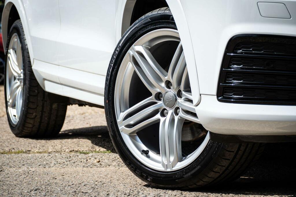 Audi Q3 S Line Plus White #3