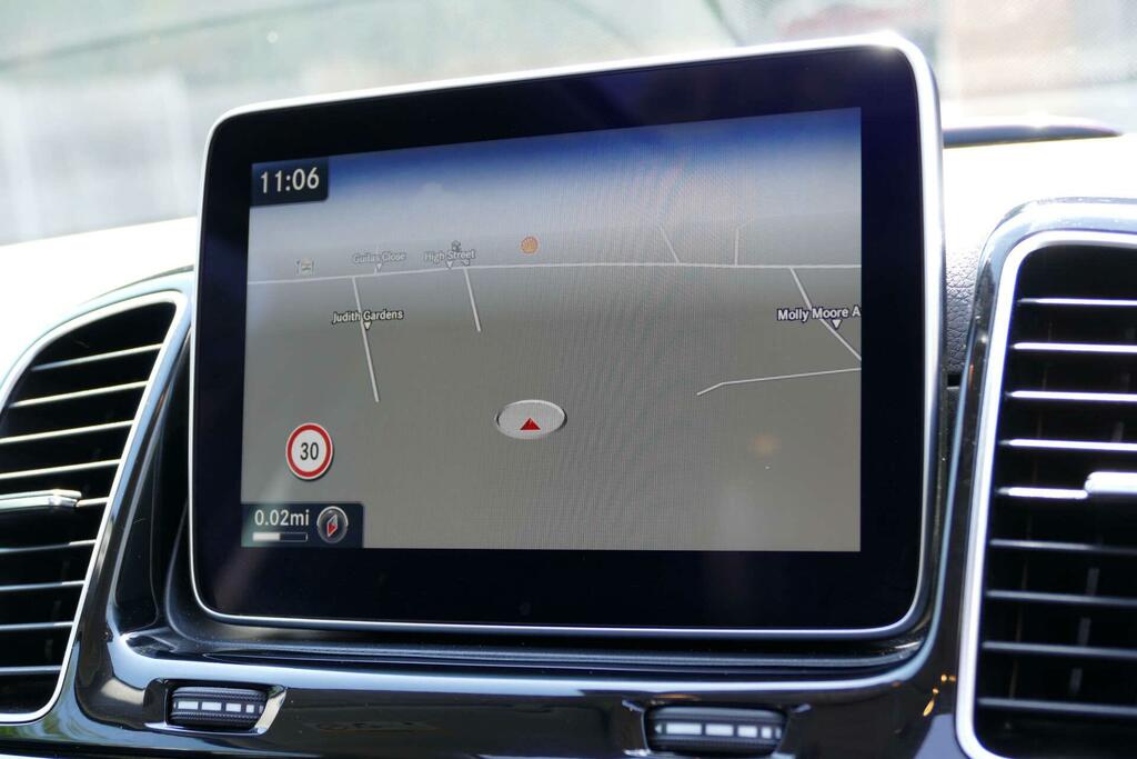 Mercedes-Benz GLE Class Gle 350D 4Matic Amg Silver #28