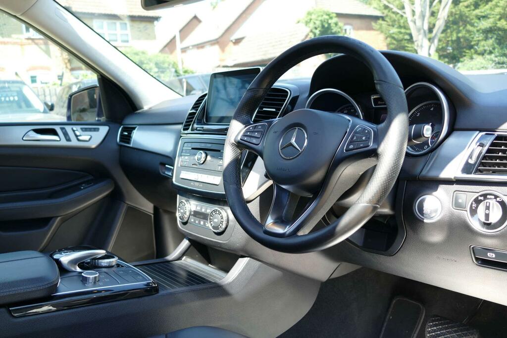 Mercedes-Benz GLE Class Gle 350D 4Matic Amg Silver #18