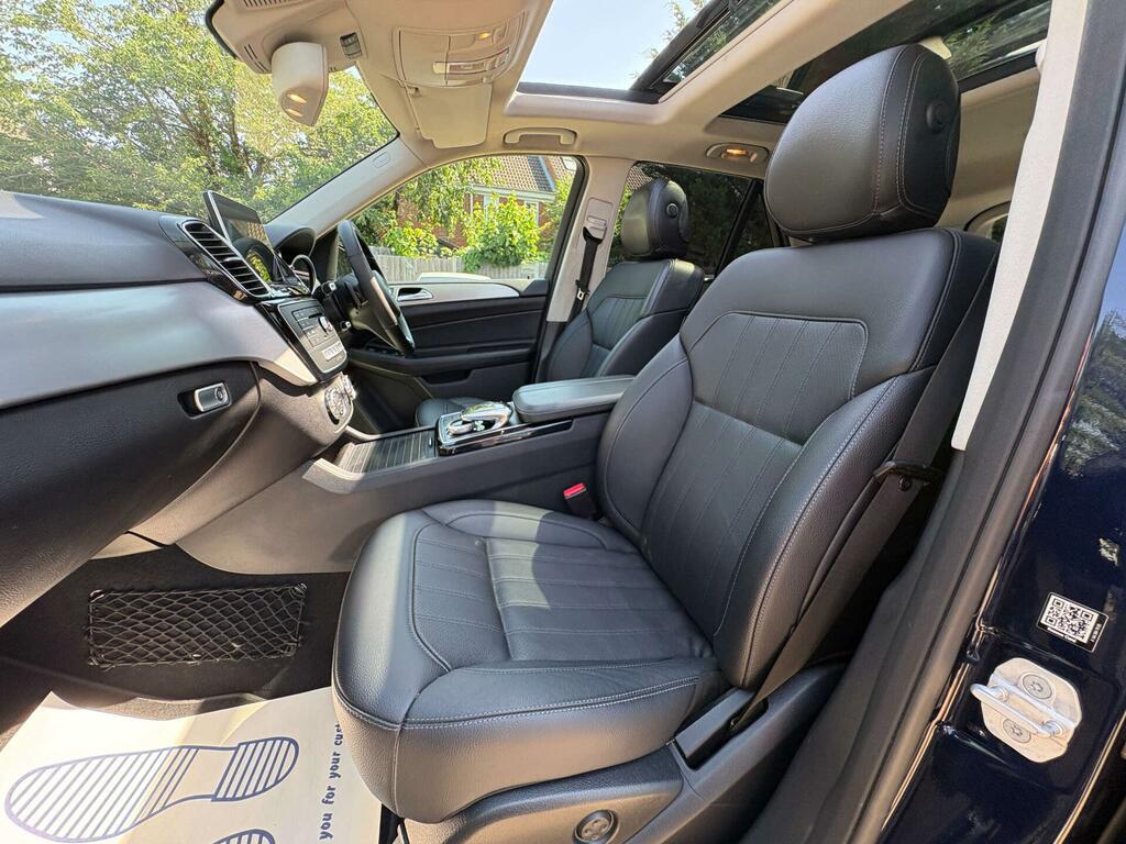 Mercedes-Benz GLE Class Gle 350D 4Matic Amg Silver #25