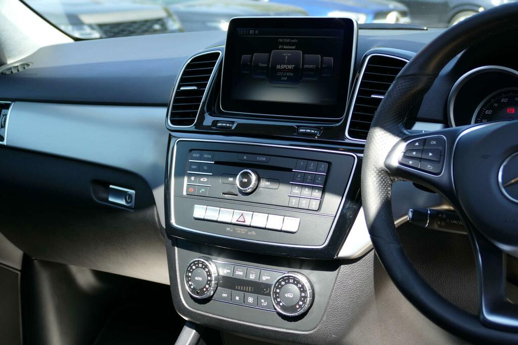 Mercedes-Benz GLE Class Gle 350D 4Matic Amg Silver #19