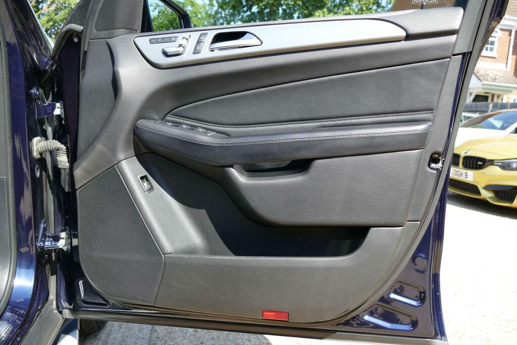 Mercedes-Benz GLE Class Gle 350D 4Matic Amg Silver #34