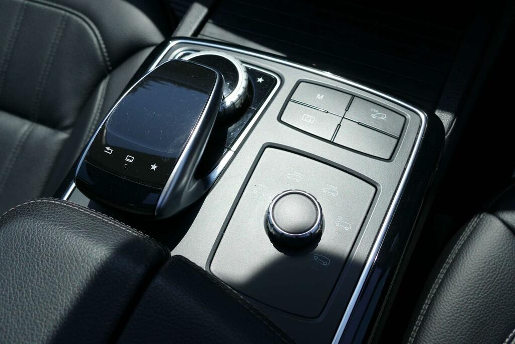 Mercedes-Benz GLE Class Gle 350D 4Matic Amg Silver #32