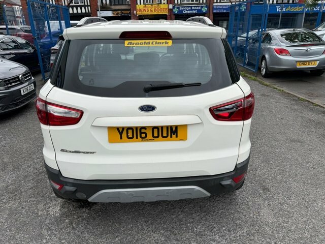 Ford Ecosport 2016 1.5 Tdci Titanium Suv 2Wd E YO16OUM White #4