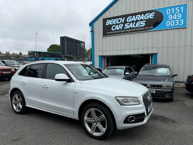 Audi Q5 Estate Black #1