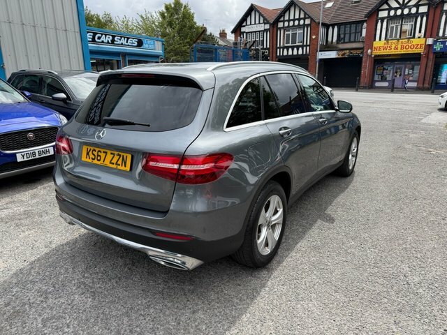 Mercedes-Benz GLC Class 2017 2.1 Glc250d Sport Suv G-tronic 4Ma Grey #3