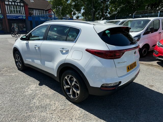 Kia Sportage 2018 1.6 T-gdi 2 Suv Awd Euro 6 MJ68OXD White #5
