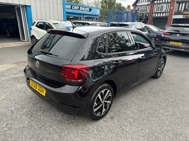 Volkswagen Polo 2018 1.0 Tsi Beats Hatchback Eur DE68ODH Black #3