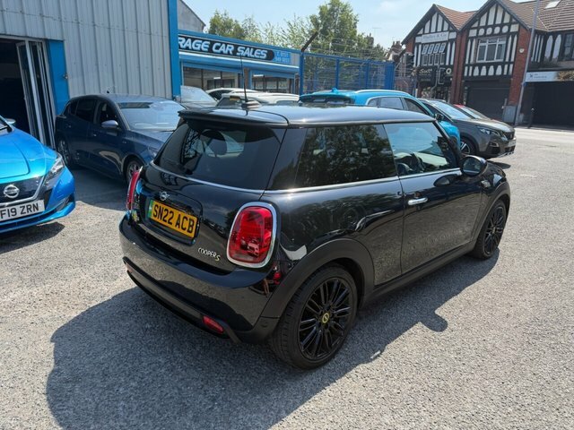 Mini Electric 2022 Cooper Se 32.6Kwh Level 2 Hatchback Elect Black #3